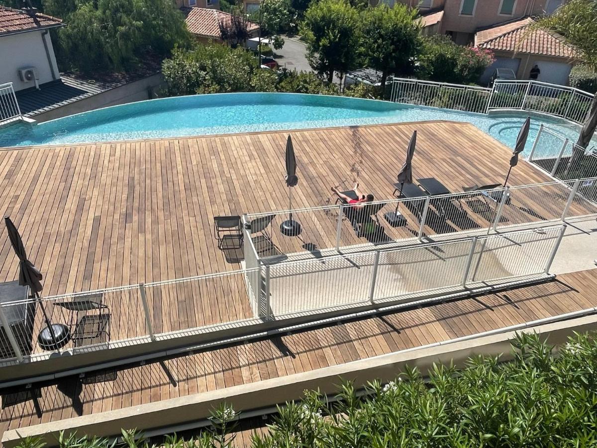 Superbe Appartement, Piscine, Vue Mer Et Montagnes Antibes Exterior foto